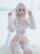 Coser小姐姐 白银81 NO.018 纯白圣女