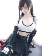 一小央泽 蒂法