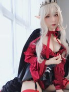 Coser小姐姐 白银81 NO.019 皇家吸血鬼