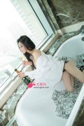 [Ugirls尤果网] 2014.01.01 U002 许文婷