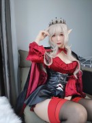 Coser小姐姐 白银81 NO.019 皇家吸血鬼