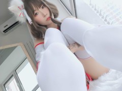 Coser小姐姐 白银81 NO.017 神社饲养的小狐狸