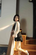 [奈丝写真] NO.005：成希-长腿和趾间