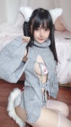 桜井宁宁 NO.016 白い猫ちゃん