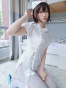 Coser小姐姐 白银81 NO.002 白丝小护士
