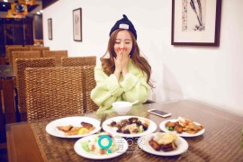 [QingDouKe青豆客] 2014.12.17 伊伊