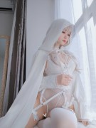 Coser小姐姐 白银81 NO.018 纯白圣女