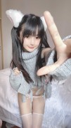 桜井宁宁 NO.016 白い猫ちゃん