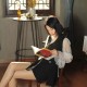 [奈丝写真] NO.002：成希-咖啡厅一抹阳光下的丝袜